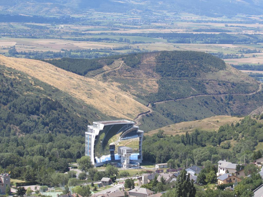 Les Balcons Du Soleil Font-Romeu-Odeillo-Via Exterior foto